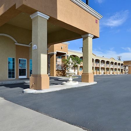 Days Inn By Wyndham El Centro Kültér fotó