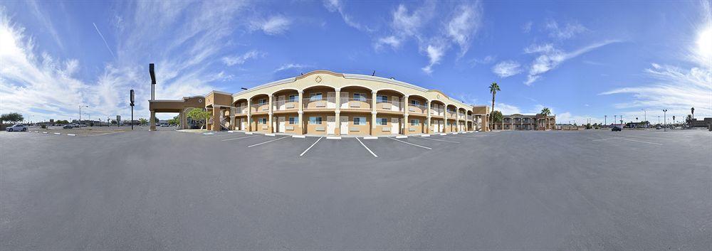 Days Inn By Wyndham El Centro Kültér fotó