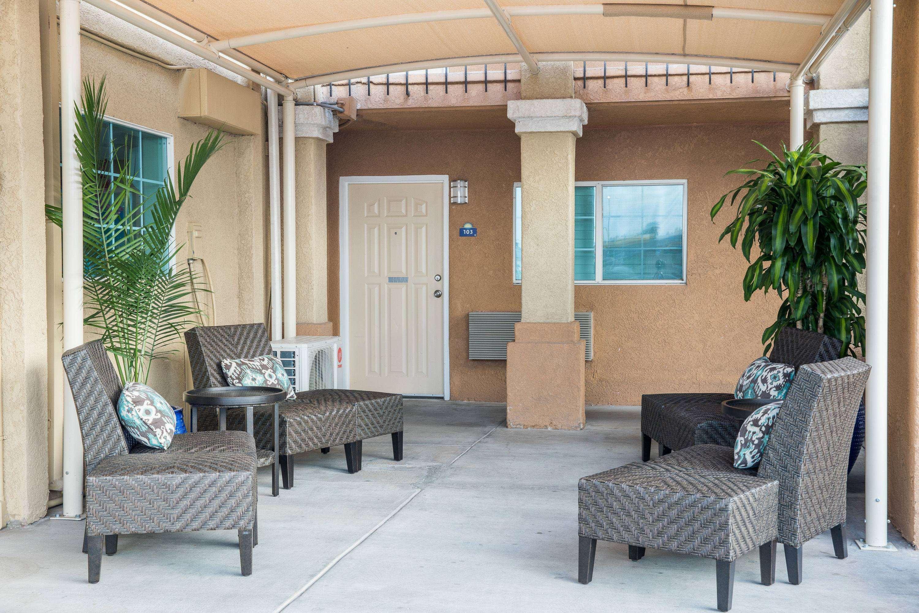 Days Inn By Wyndham El Centro Kültér fotó